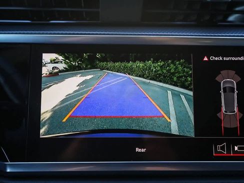 Used 2025 Audi Q3 2.0T Premium w/ Convenience Package image 22