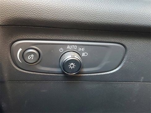 Used 2023 Buick Envision Preferred image 20