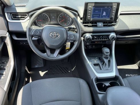 Used 2021 Toyota RAV4 LE w/ Carpet Mat Package (TMS) FWD image 10