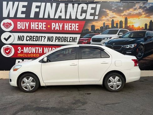 Used 2008 Toyota Yaris Sedan w/ Convenience Pkg FWD image 10