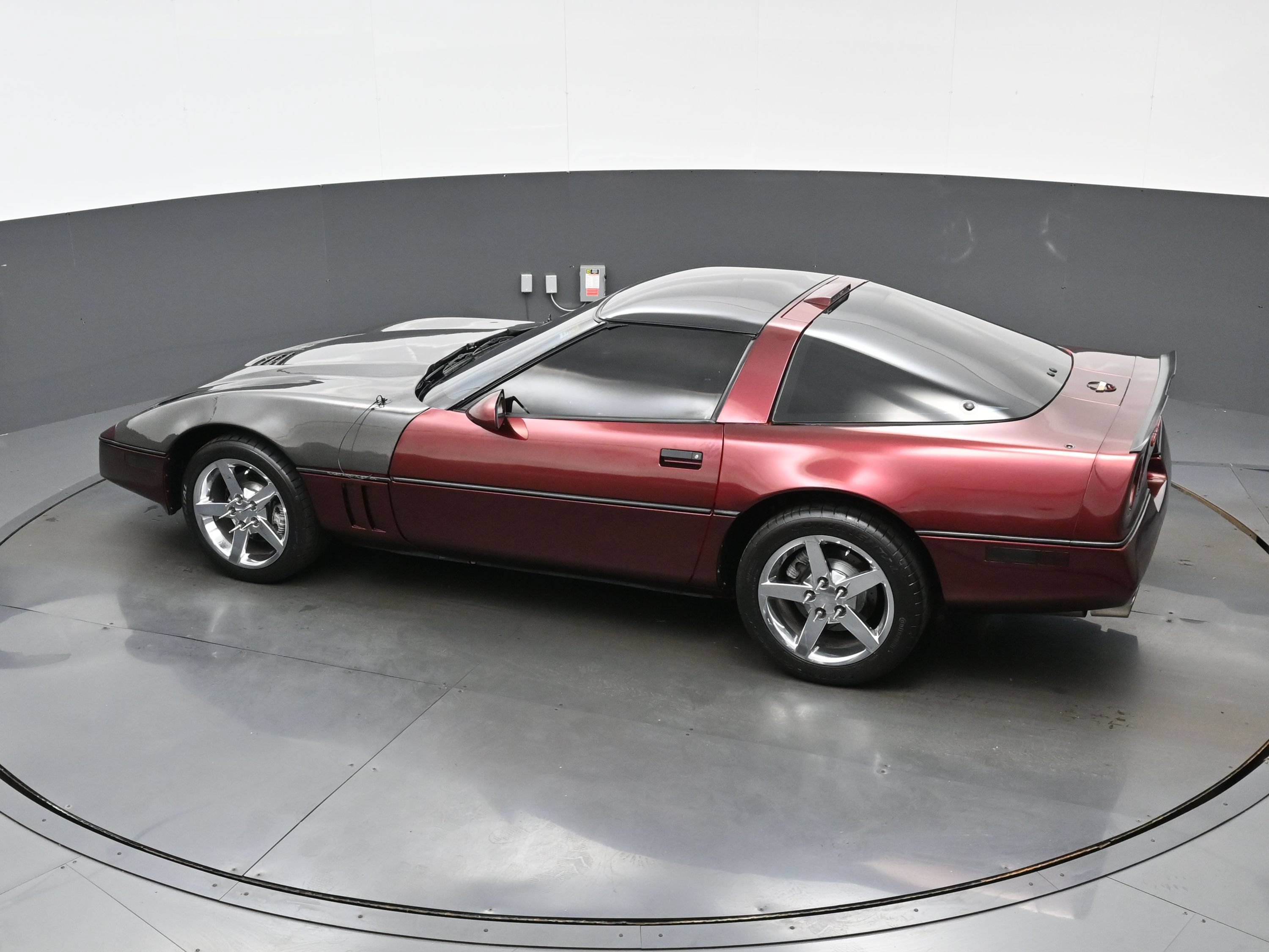 Used 1989 Chevrolet Corvette Coupe RWD image 31