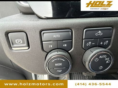 Certified 2025 Chevrolet Silverado 1500 LT image 17