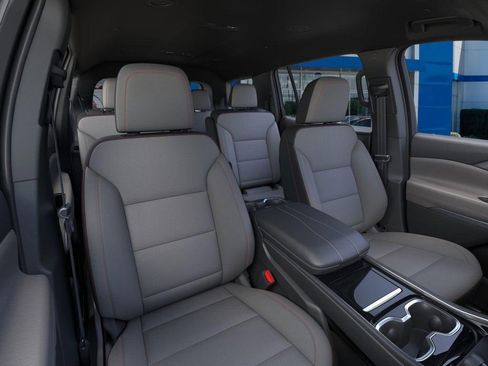 New 2026 Chevrolet Traverse LT image 16