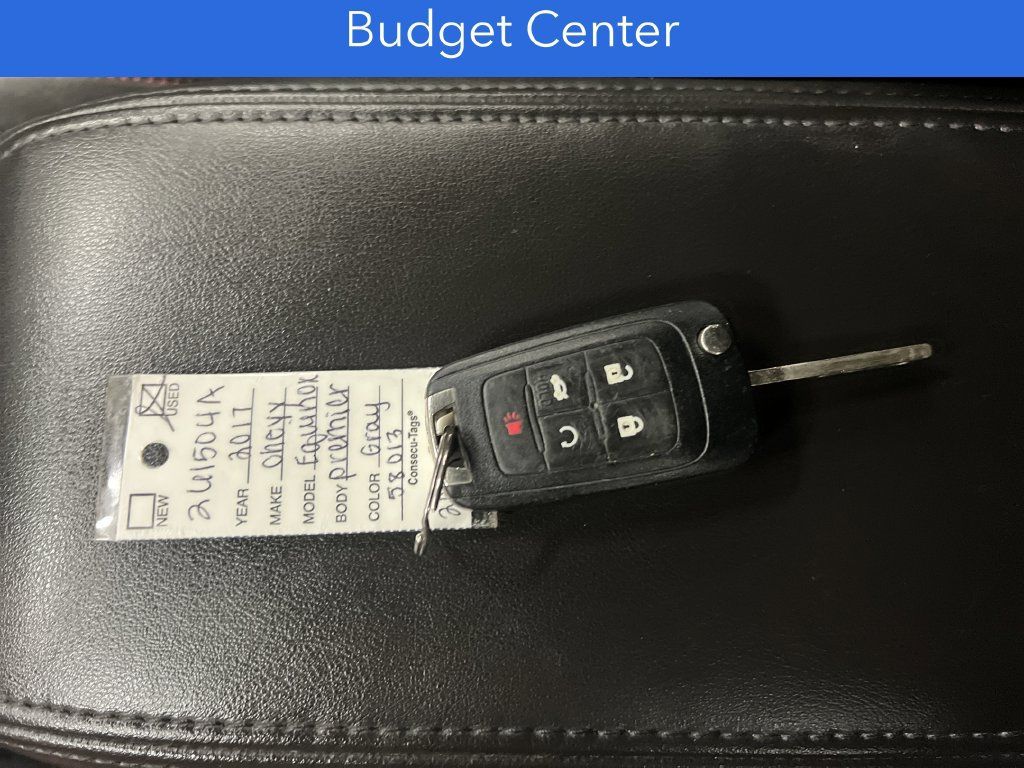 Used 2017 Chevrolet Equinox Premier w/ Enhanced Convenience Package FWD image 28