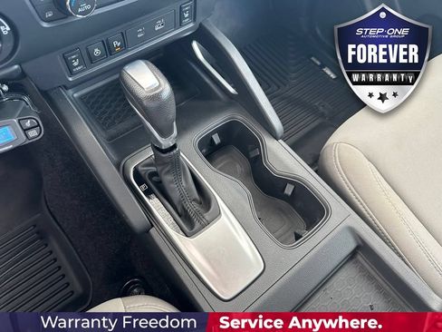 Used 2022 Nissan Frontier SV AWD/4WD image 27