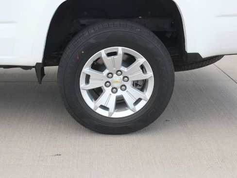Used 2022 Chevrolet Colorado LT w/ Fleet Safety Package RWD image 31