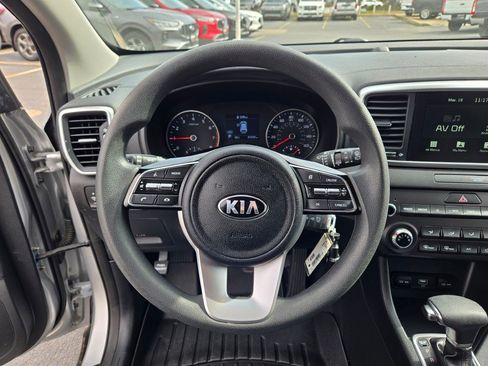 Used 2020 Kia Sportage LX image 33