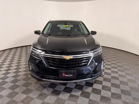Used 2024 Chevrolet Equinox LT AWD/4WD image 3