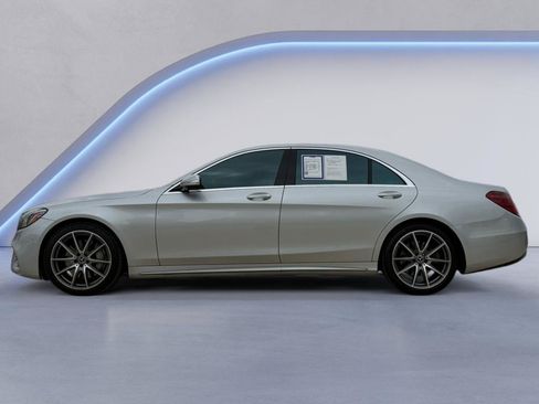 Used 2019 Mercedes-Benz S 560 4MATIC Sedan image 2