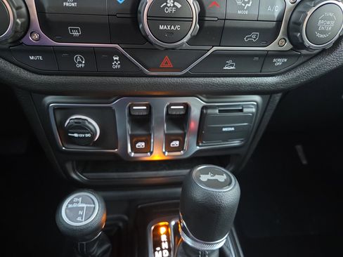 New 2026 Jeep Wrangler Sport AWD/4WD image 10