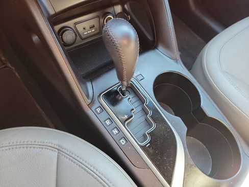 Used 2012 Hyundai Tucson GLS image 34