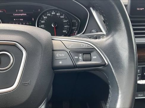Used 2020 Audi Q5 2.0T Premium w/ Convenience Package AWD/4WD image 19