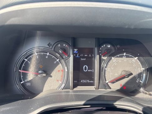 Used 2023 Toyota 4Runner SR5 image 17