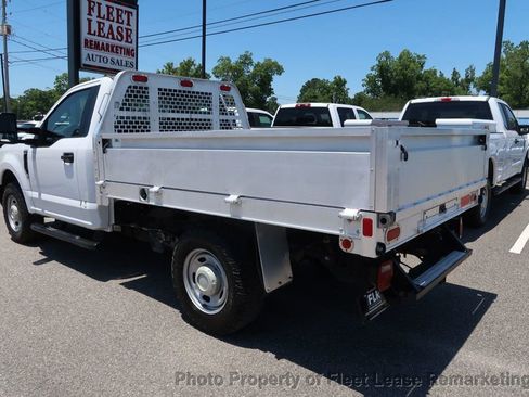 Used 2017 Ford F250 XL RWD image 3