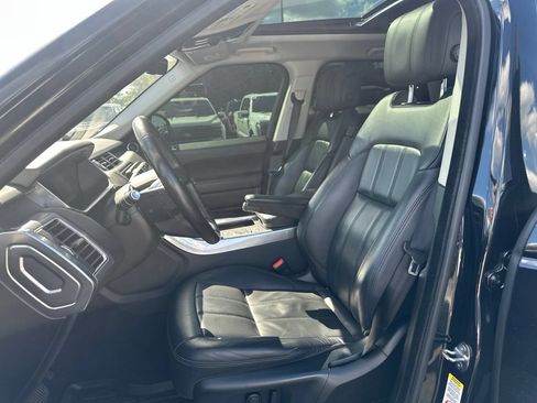 Used 2020 Land Rover Range Rover Sport HSE AWD/4WD image 6
