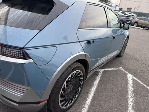 Used 2024 Hyundai Ioniq 5 Limited image 11