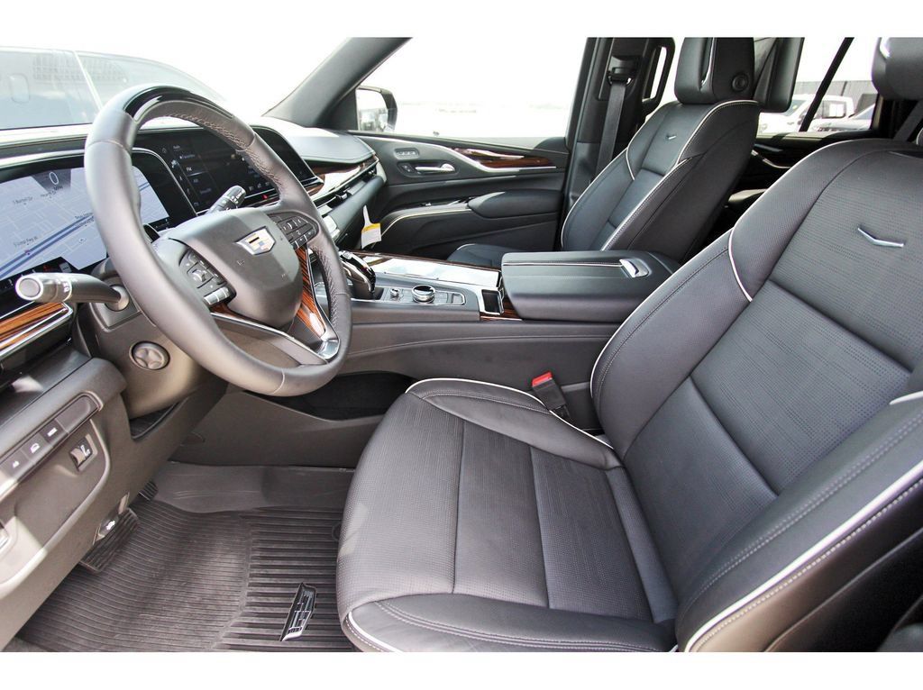 Certified 2023 Cadillac Escalade Premium Luxury AWD/4WD image 6