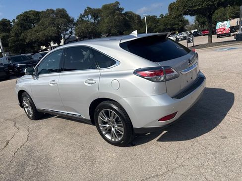 Used 2014 Lexus RX 450h FWD image 3