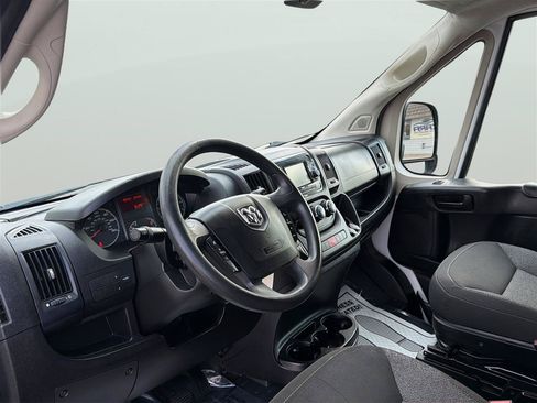 Used 2018 RAM ProMaster 2500 FWD image 10
