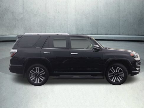 Used 2019 Toyota 4Runner Limited AWD/4WD image 15