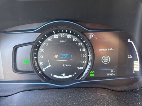 Used 2017 Hyundai Ioniq SEL image 9