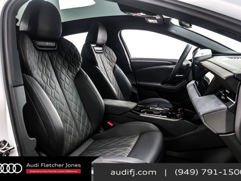 Used 2025 Audi S6 e-tron Premium w/ Convenience Package image 8