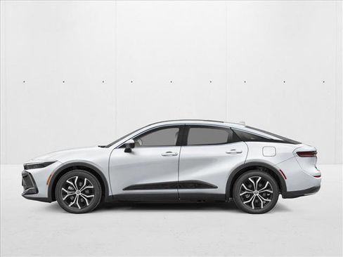 New 2026 Toyota Crown Limited image 3