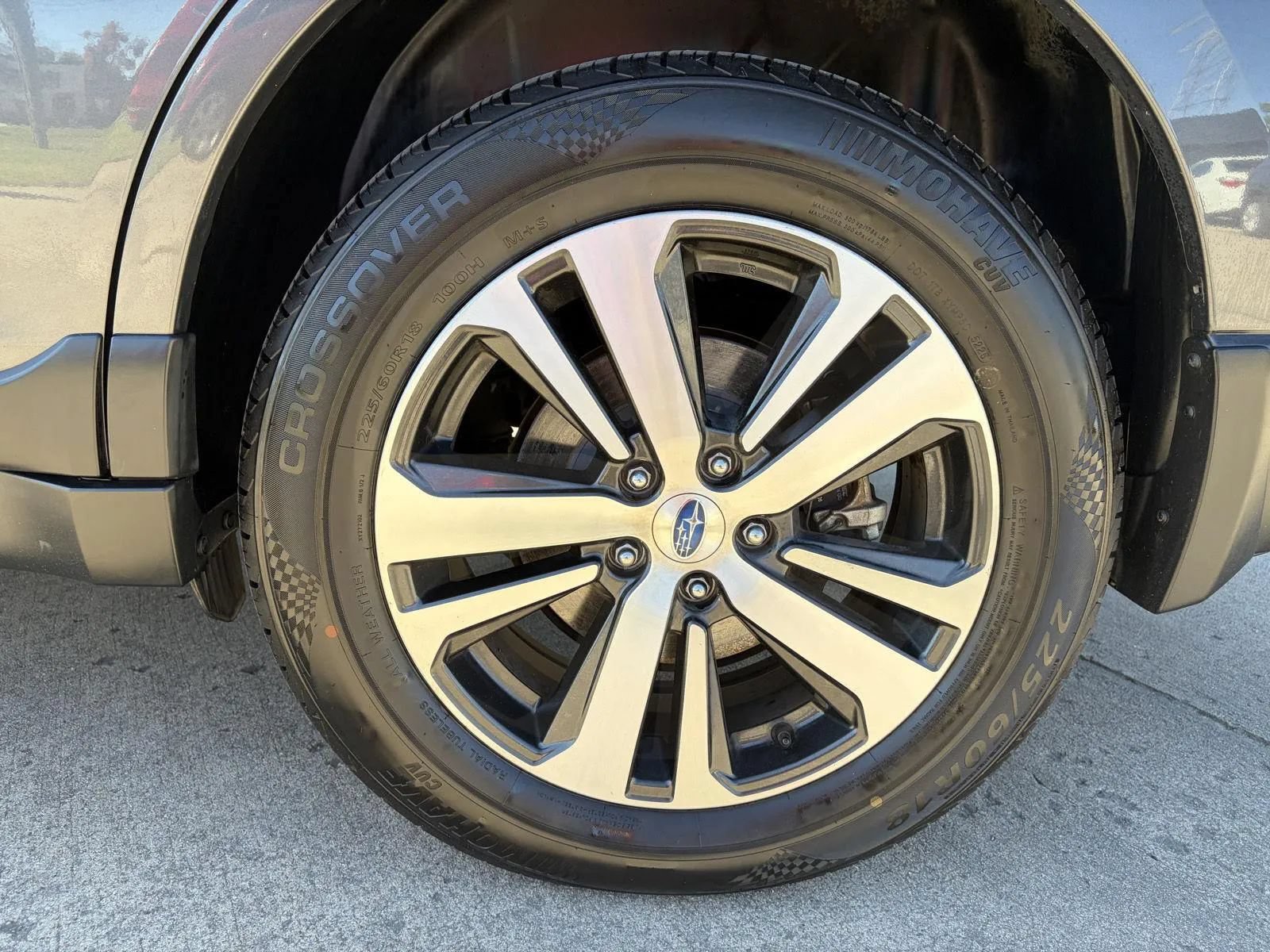 Used 2018 Subaru Outback 2.5i Limited AWD/4WD image 9