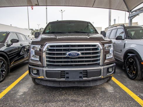 Used 2015 Ford F150 XLT w/ Equipment Group 301A Mid image 4