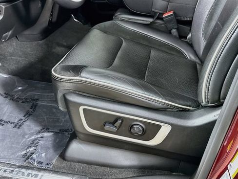 Used 2021 RAM 1500 Laramie AWD/4WD image 18