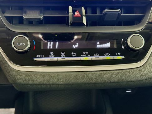 Certified 2024 Toyota Corolla LE image 15