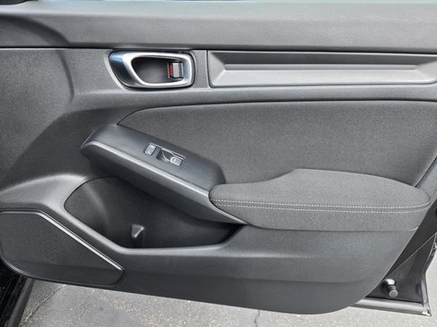 Used 2025 Honda Civic Sport image 32