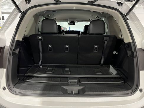 New 2025 Honda Pilot EX-L image 14