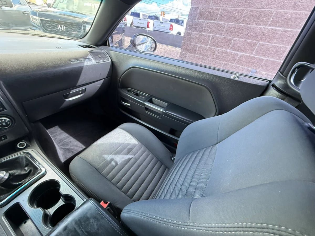Used 2013 Dodge Challenger R/T RWD image 42