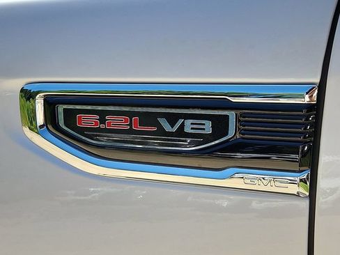 Used 2024 GMC Sierra 1500 Denali w/ Technology Package AWD/4WD image 33