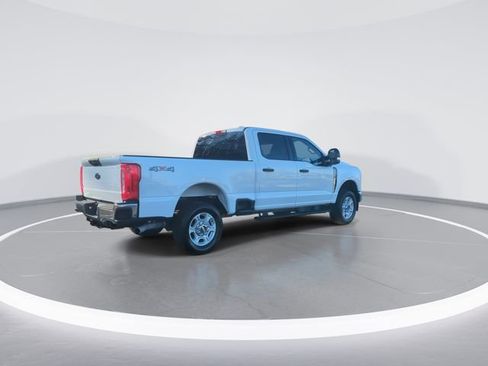 Used 2025 Ford F250 XLT image 8