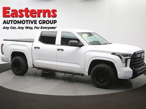 Used 2022 Toyota Tundra SR w/ SR Tow Package RWD image 48