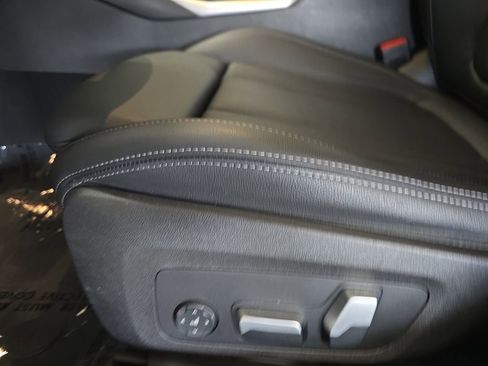 Certified 2023 BMW 330i Sedan w/ Premium Package RWD image 28