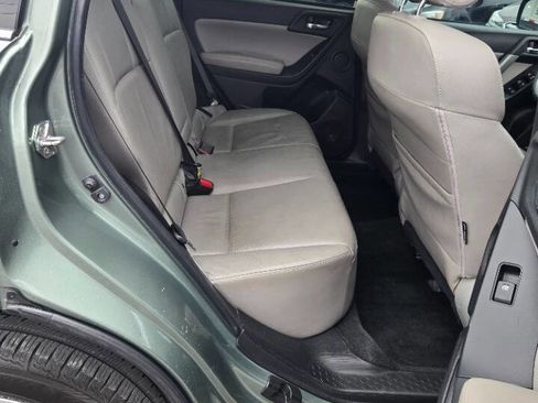 Used 2014 Subaru Forester 2.5i Touring AWD/4WD image 15