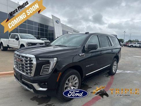 Used 2025 GMC Yukon Denali image 1