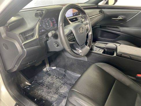 Used 2021 Lexus ES 250 w/ Premium Package AWD/4WD image 9