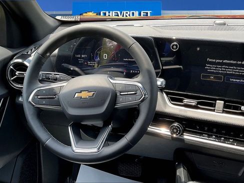New 2026 Chevrolet Equinox LT FWD image 7