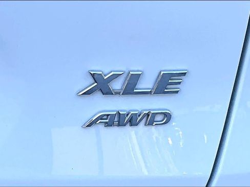 Certified 2025 Toyota RAV4 XLE AWD/4WD image 10