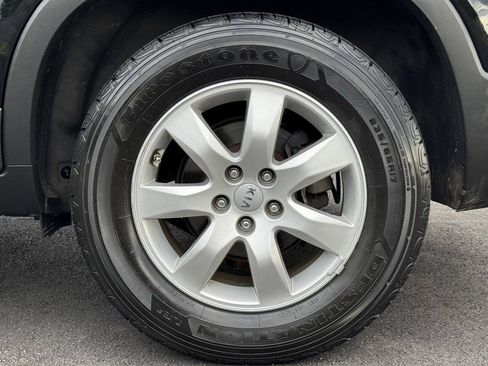 Used 2013 Kia Sorento LX w/ Convenience Pkg FWD image 26