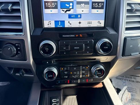 Used 2017 Ford F250 Platinum w/ Platinum Ultimate Package AWD/4WD image 17