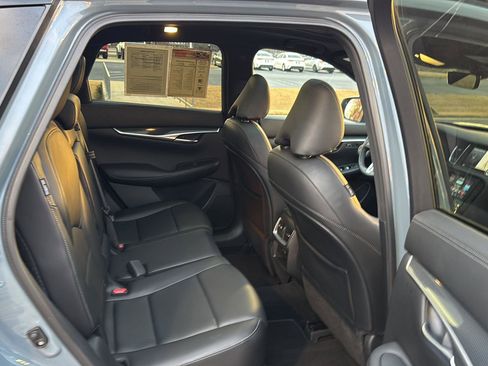 Used 2023 INFINITI QX50 Sport image 11