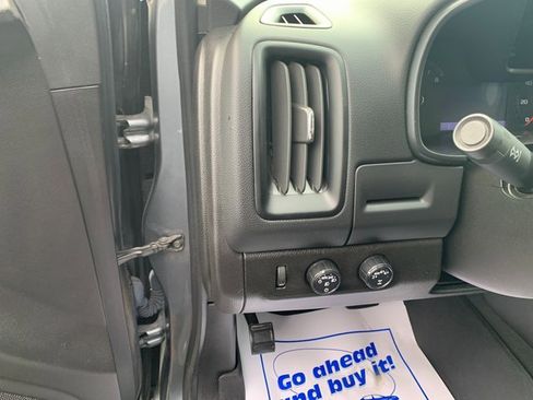 Used 2019 Chevrolet Colorado LT w/ LT Convenience Package image 14