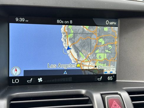 Used 2016 Volvo XC60 T5 Premier image 23