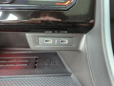 New 2026 Volkswagen Jetta SEL image 33