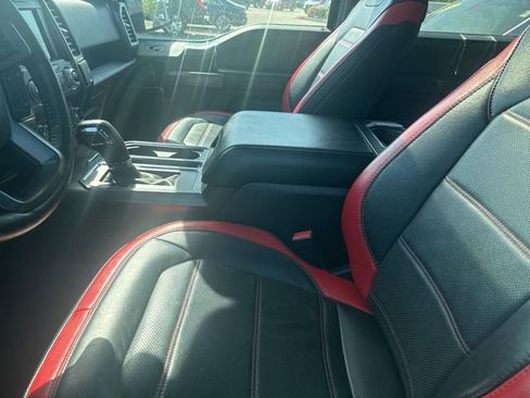 Used 2019 Ford F150 Lariat w/ Equipment Group 502A Luxury AWD/4WD image 6